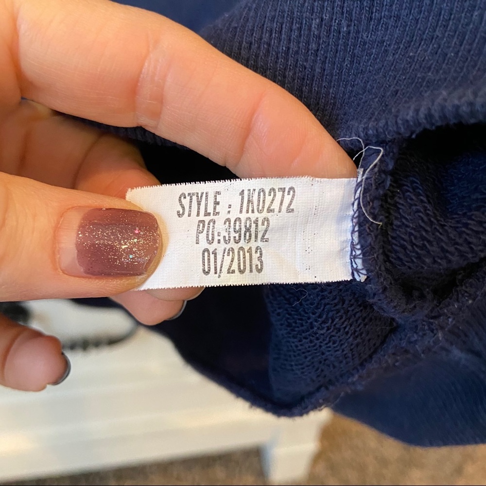 Vineyard Vines Quarter ZIP Sweatshirt. Size Small. - Picture 7 of 11